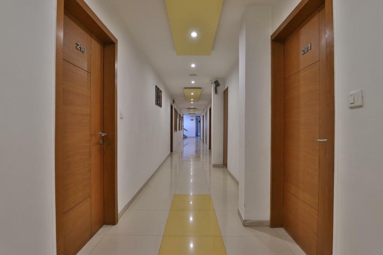 Oyo 14943 Shubh Suvidha Hotel Somnath Exterior photo