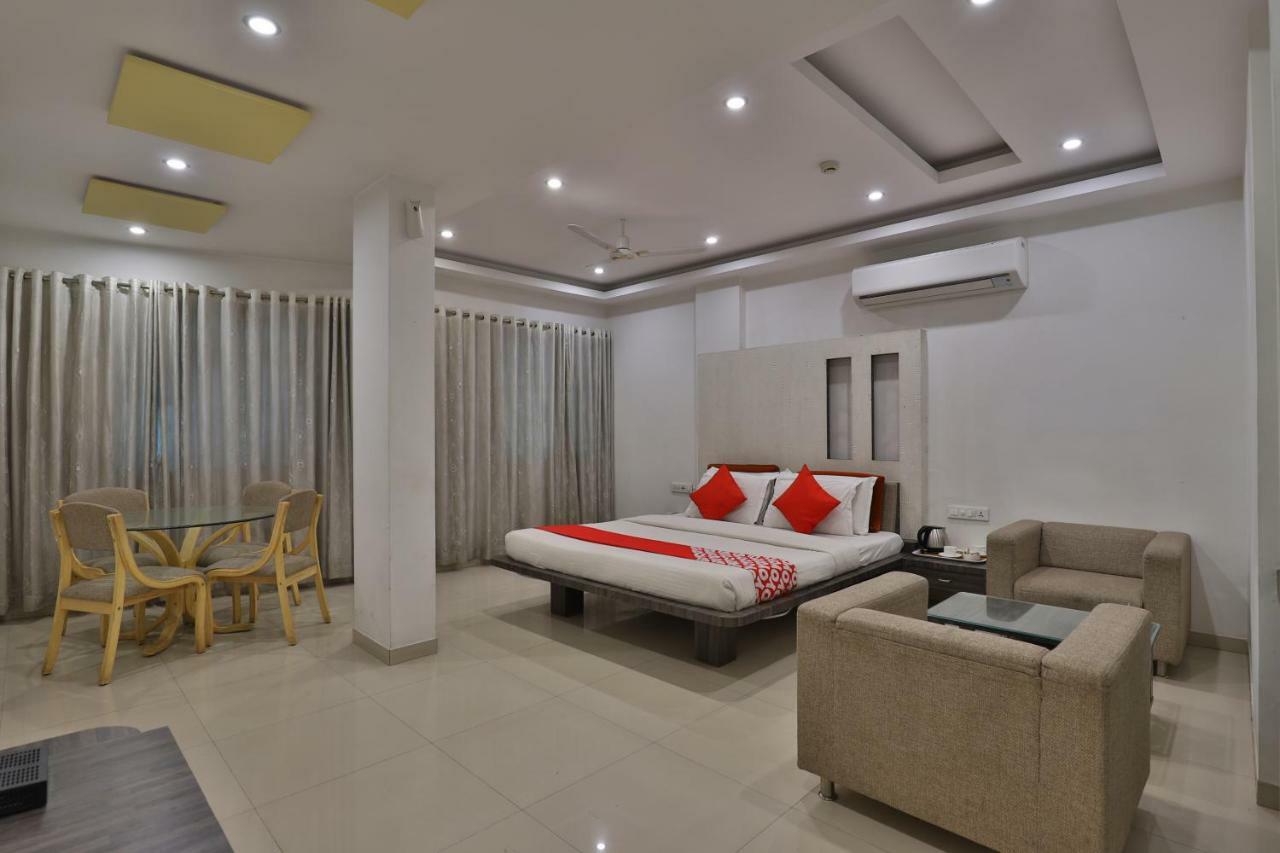 Oyo 14943 Shubh Suvidha Hotel Somnath Exterior photo