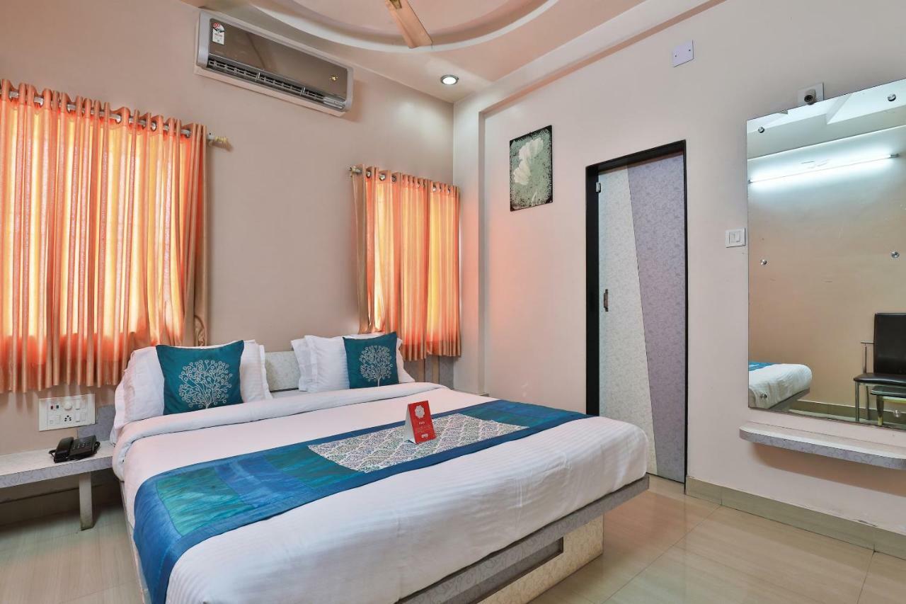 Oyo 14943 Shubh Suvidha Hotel Somnath Exterior photo